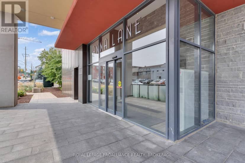 813 - 121 Queen Street — photo 3 of 24