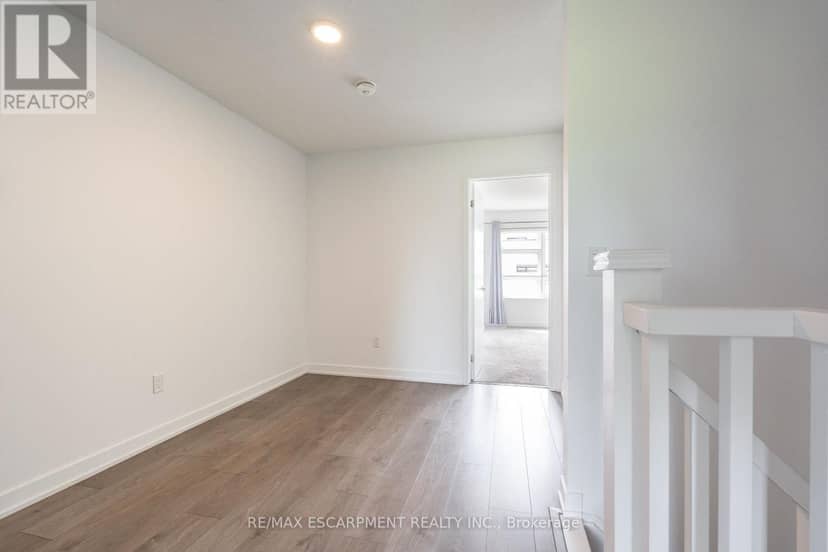 73 - 1121 Cooke Boulevard — photo 13 of 27