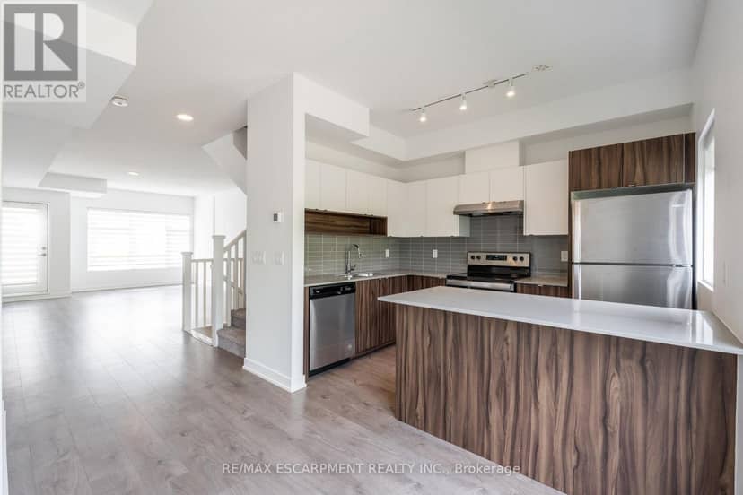 73 - 1121 Cooke Boulevard — photo 9 of 27