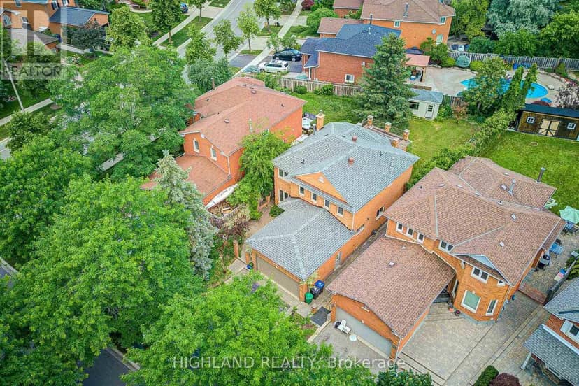 4369 Spinningdale Court — photo 9 of 29