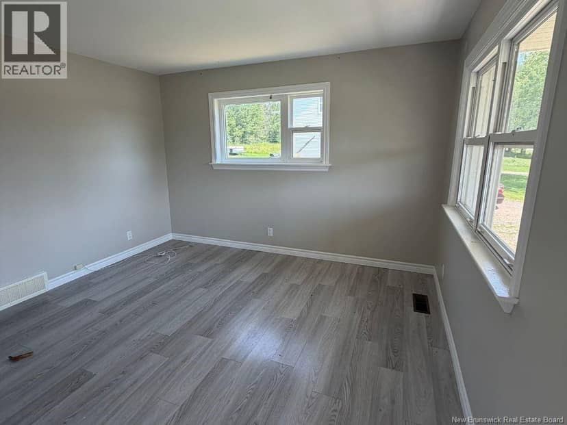 2099-2101 CHAMPLAIN Street — photo 12 of 31