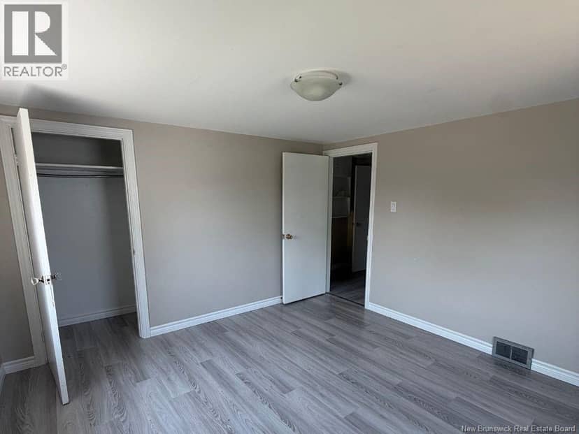 2099-2101 CHAMPLAIN Street — photo 28 of 31