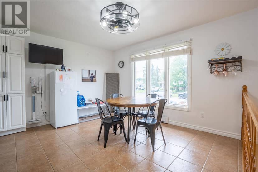 29 Van Daele ST — photo 8 of 35