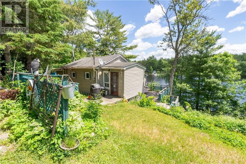 274 Turenne Road, French River, photo 3