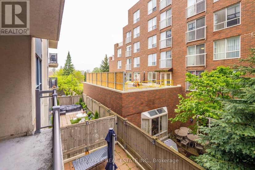 204 - 872 Sheppard Avenue W — photo 33 of 40