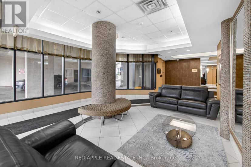 204 - 872 Sheppard Avenue W — photo 6 of 40