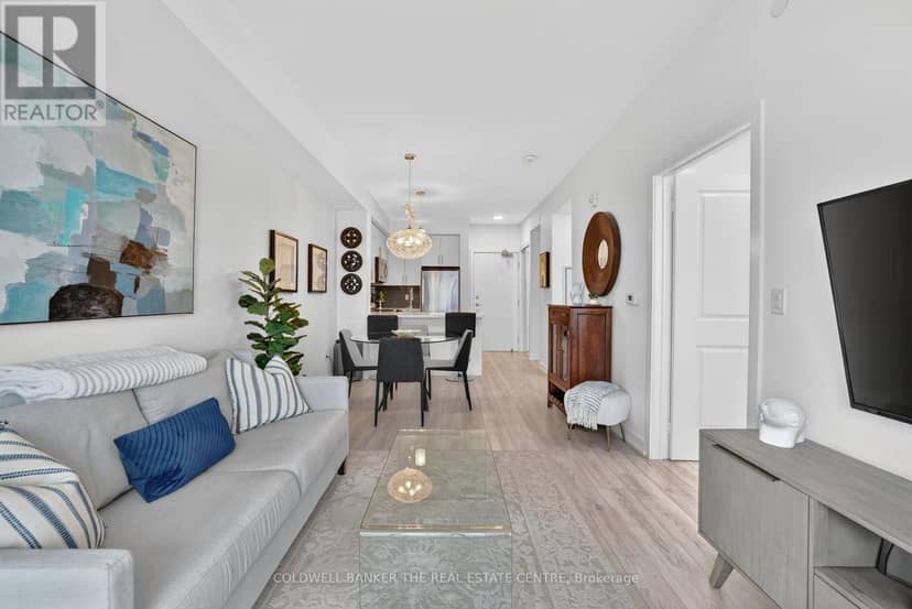 246 - 555 William Graham Drive — photo 18 of 39