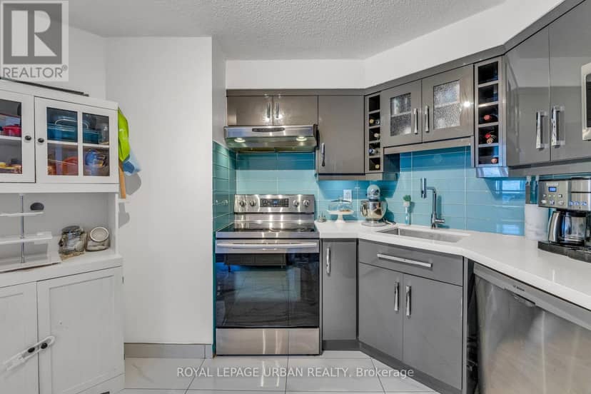 1210 - 61 Markbrook Lane — photo 20 of 30