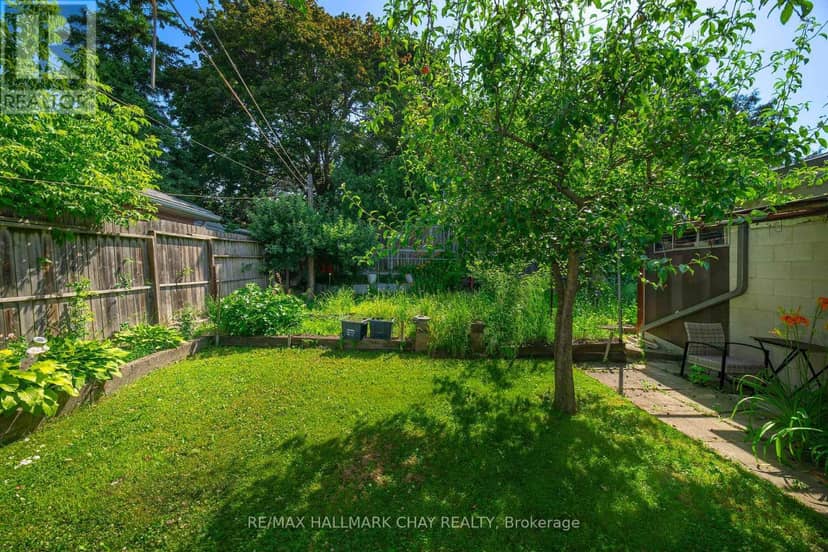 23 Chappel Hill Road — photo 4 of 23