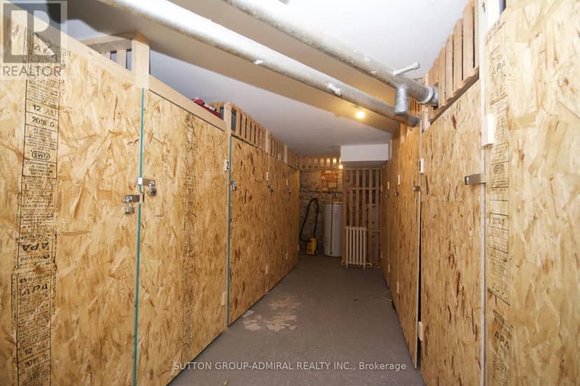 162 Daly Avenue — photo 12 of 37