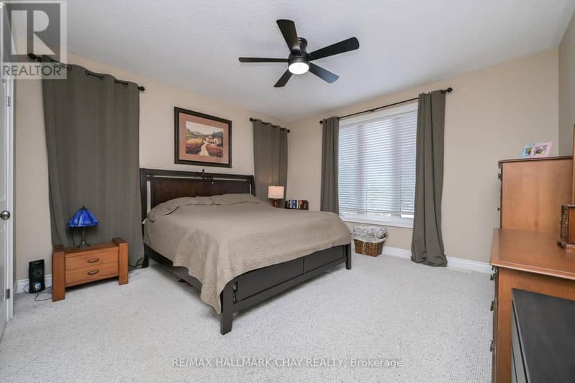 11 Harry Parker Place — photo 18 of 34