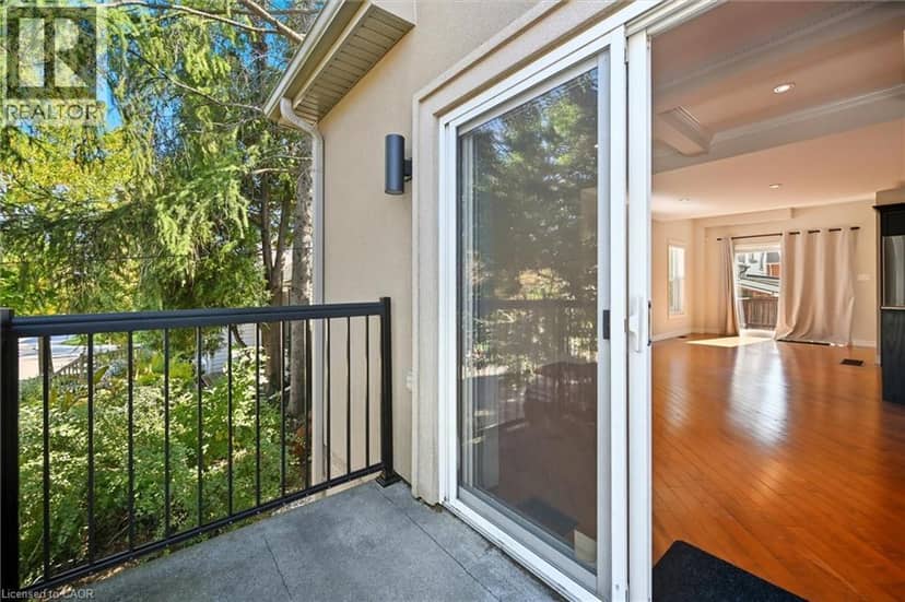 88 WOOD Street E — photo 9 of 32