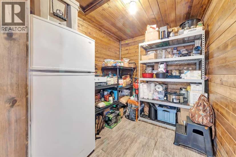PT NW 1-46-27-W3 — photo 4 of 40