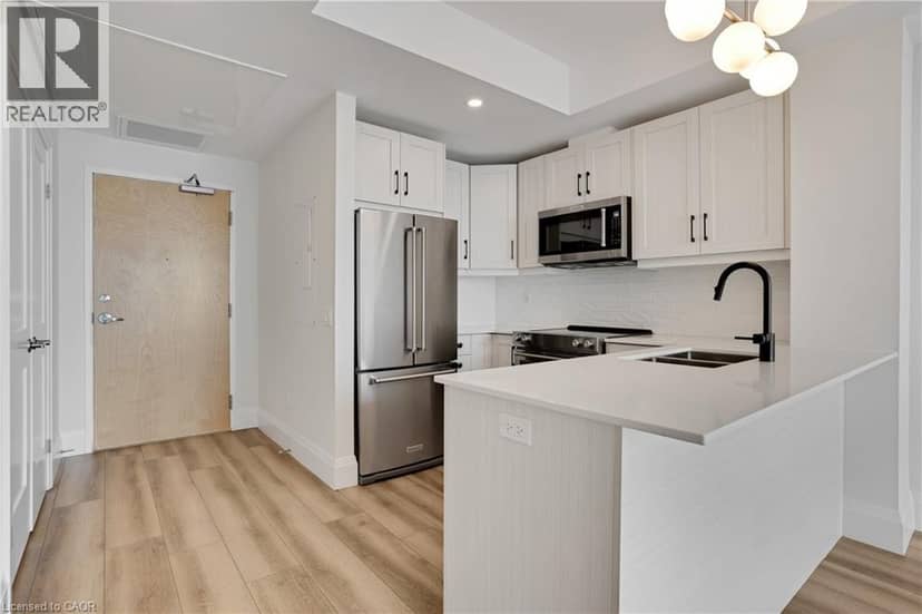 60 CHARLES Street W Unit# 1904 — photo 7 of 34