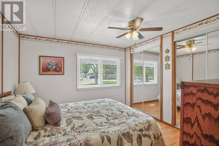 8 Circle Drive — photo 16 of 40