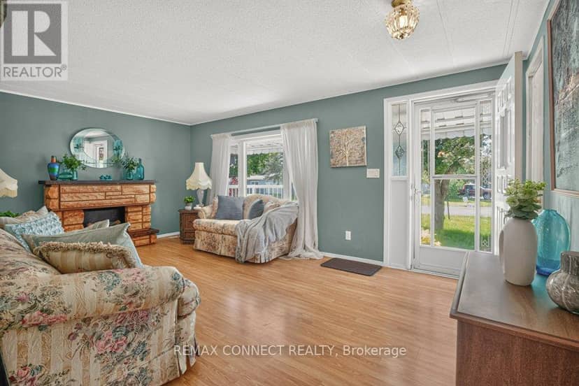 8 Circle Drive, Kawartha Lakes, photo 6