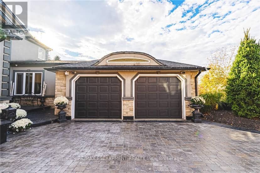 712 Highvalley Road — photo 5 of 40