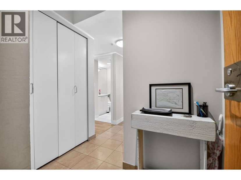 2205 1200 ALBERNI STREET, Vancouver, photo 2