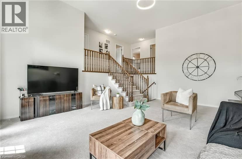 41 SUMAC Drive — photo 18 of 36