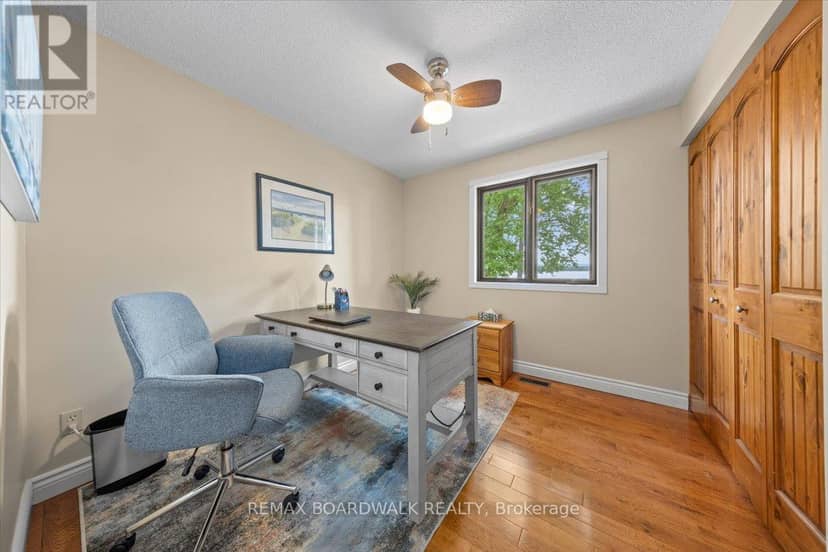 178 Baillie Avenue — photo 22 of 40