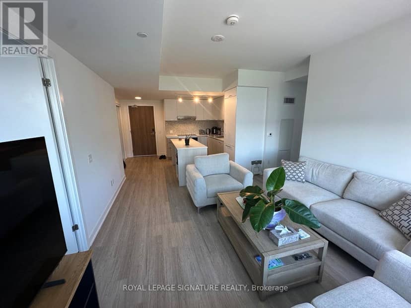 222 - 8188 Yonge Street, Vaughan, photo 2