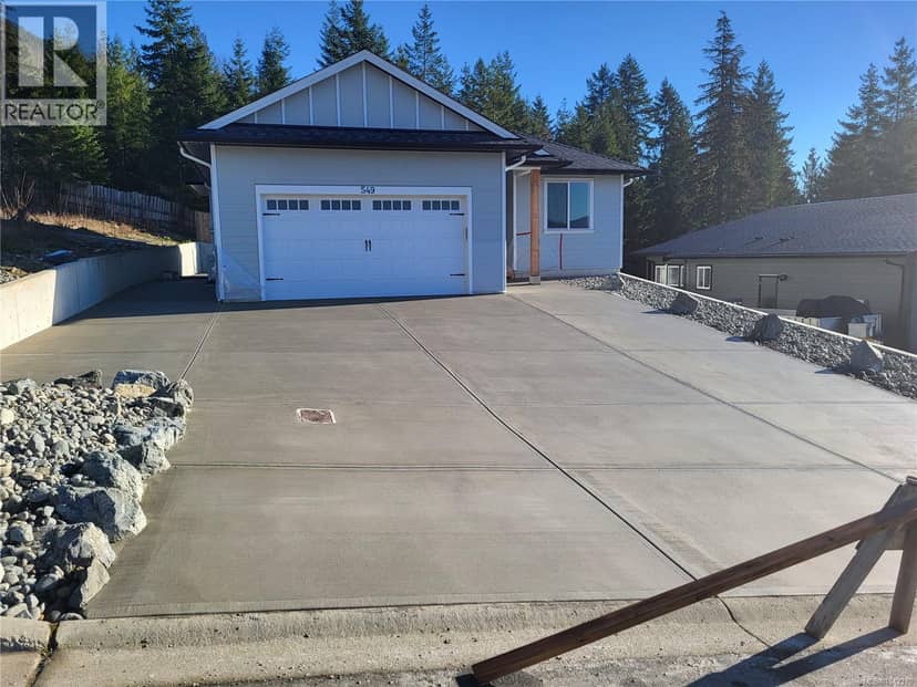 549 Mountain View Dr — photo 1 of 40