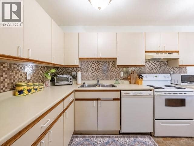 103-4477 MICHIGAN AVE, Powell River, photo 4