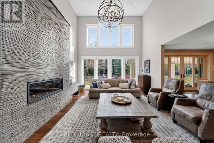 162 Delphi Lane N — photo 4 of 40