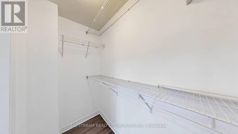 17 - 15 Heron Park Place — photo 25 of 38