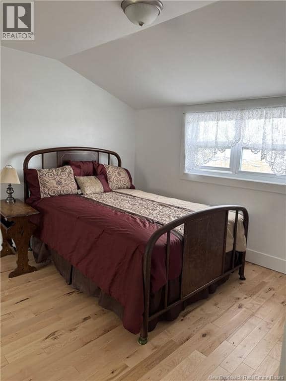 534 Victoria Street — photo 24 of 40