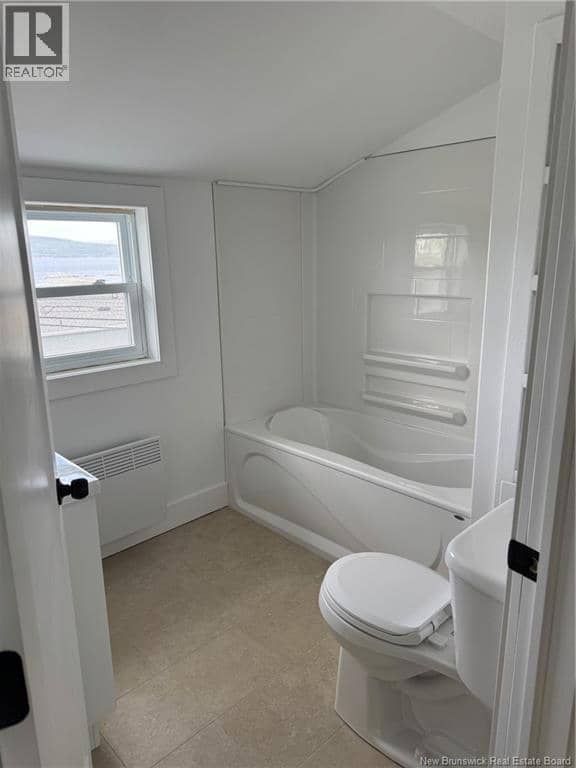 534 Victoria Street — photo 34 of 40
