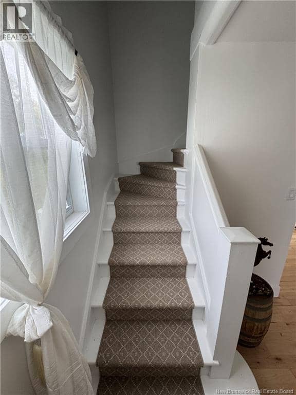 534 Victoria Street — photo 23 of 40