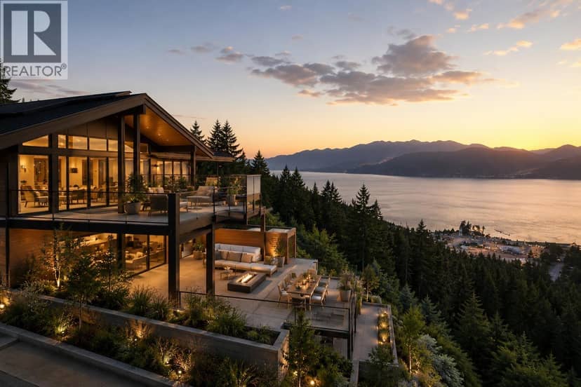 1121 COPPER DRIVE, Squamish, photo 2