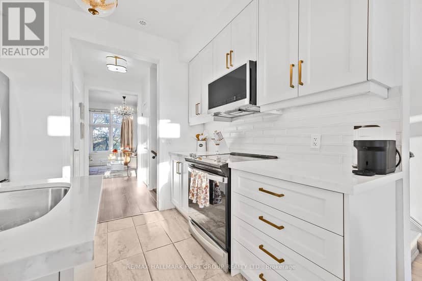 3034 Islington Avenue — photo 13 of 35