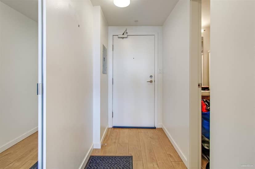 3103 13325 102A AVENUE, Surrey, photo 2