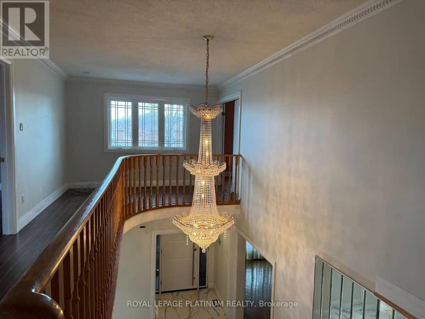 60 Brookfield Court — photo 14 of 24