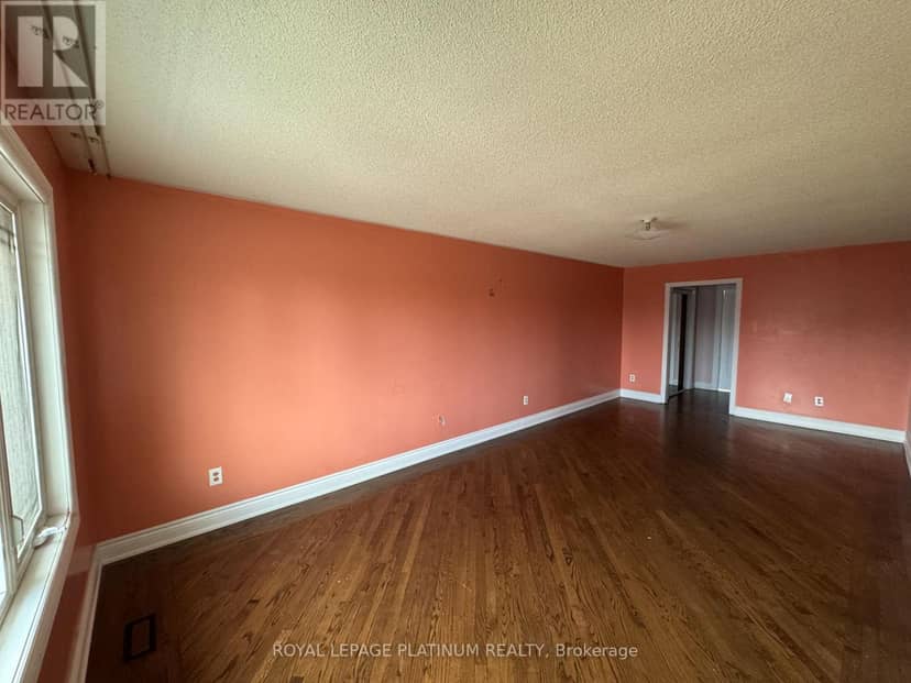 60 Brookfield Court — photo 20 of 24