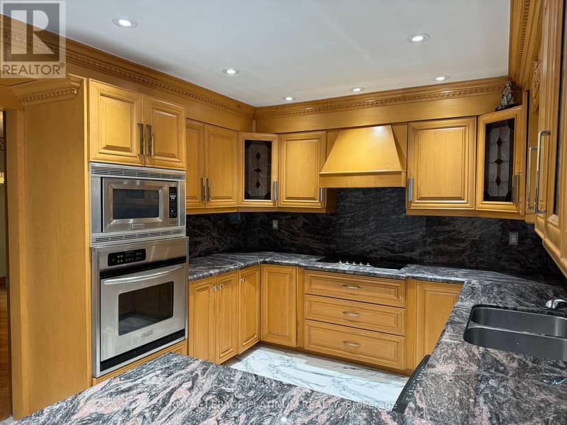 60 Brookfield Court — photo 6 of 24