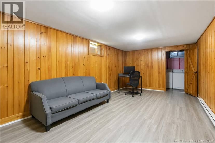 234-236 Ayer Avenue — photo 23 of 30