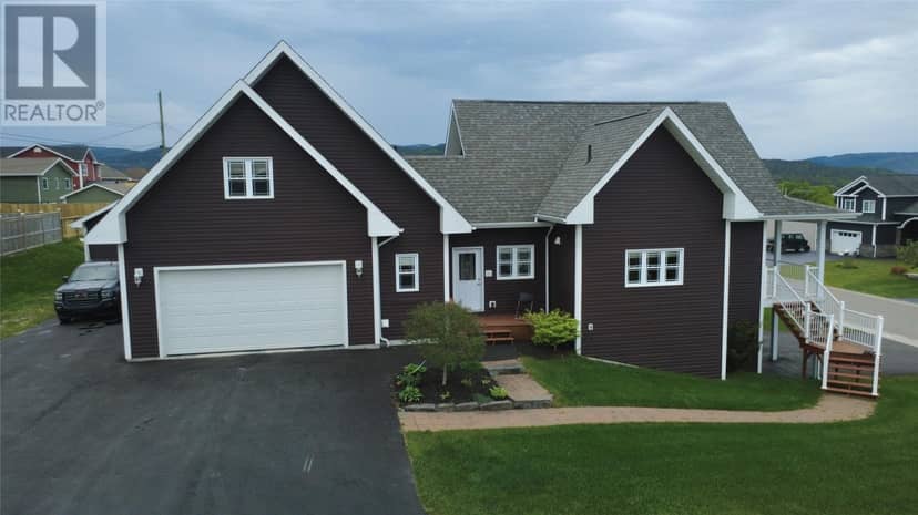 14 Atkinson Drive — photo 2 of 34
