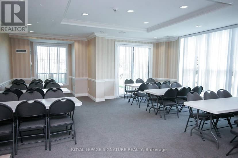 3M - 8 Rosebank Drive — photo 26 of 40
