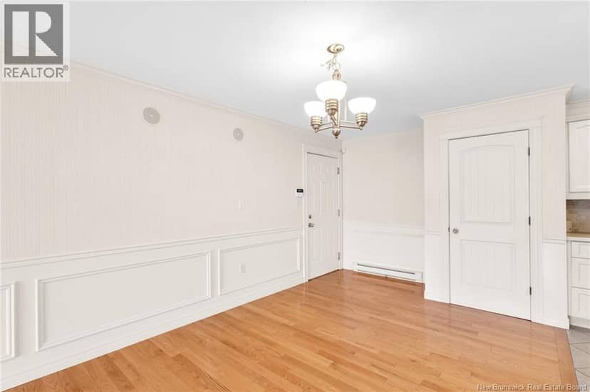 195 Reynolds Street Unit# 318 — photo 11 of 40