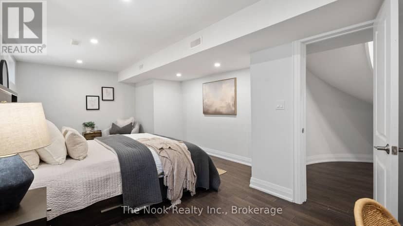 938 Wetherby Lane — photo 31 of 40