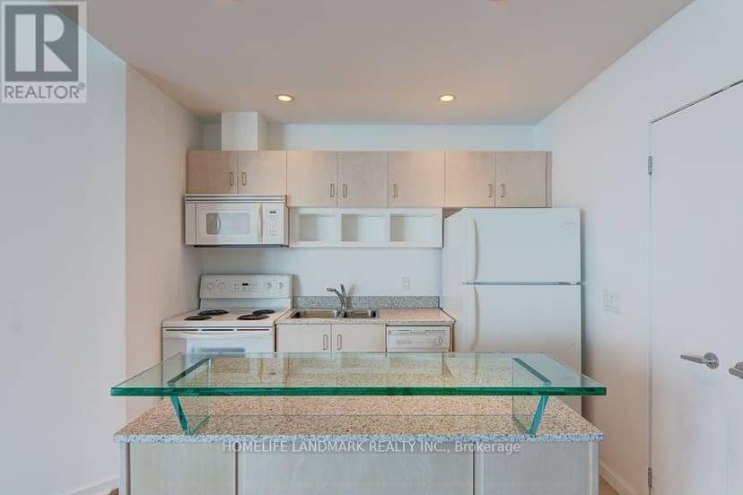 3409 - 208 Queens Quay W — photo 18 of 28