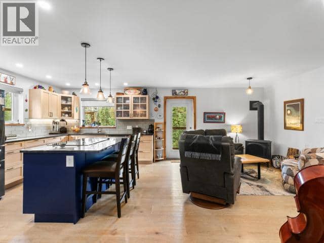 82 Springer Road — photo 10 of 40