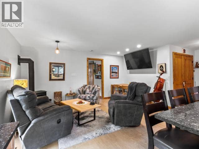 82 Springer Road — photo 12 of 40