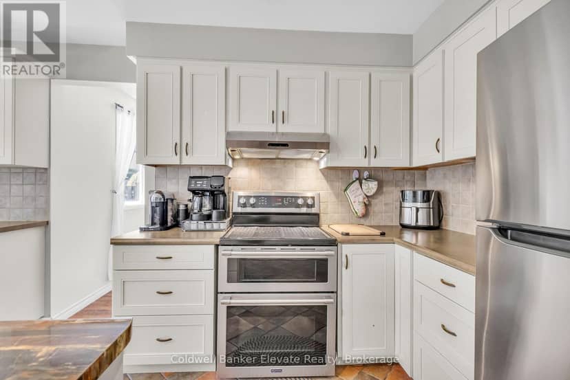 359 Lexington Road — photo 13 of 40