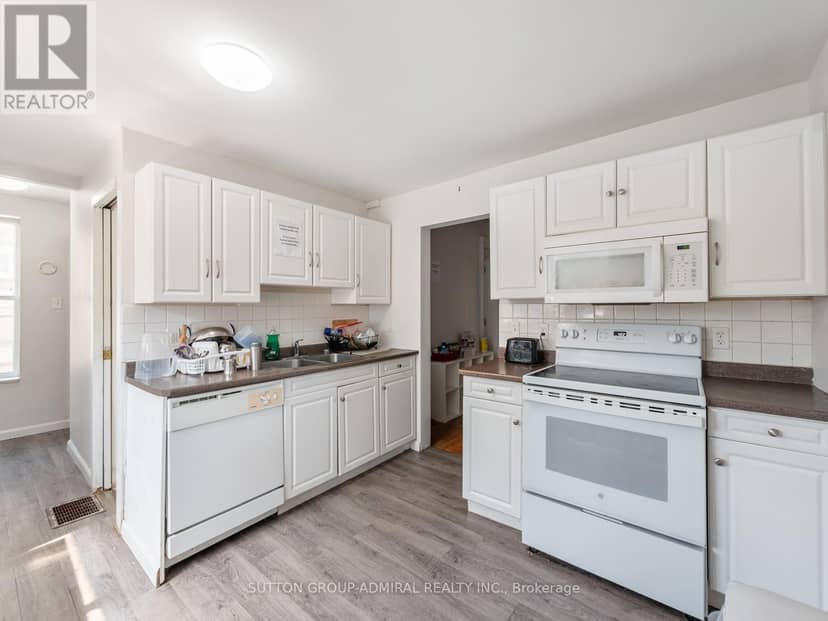 265 Stewart Street — photo 12 of 40