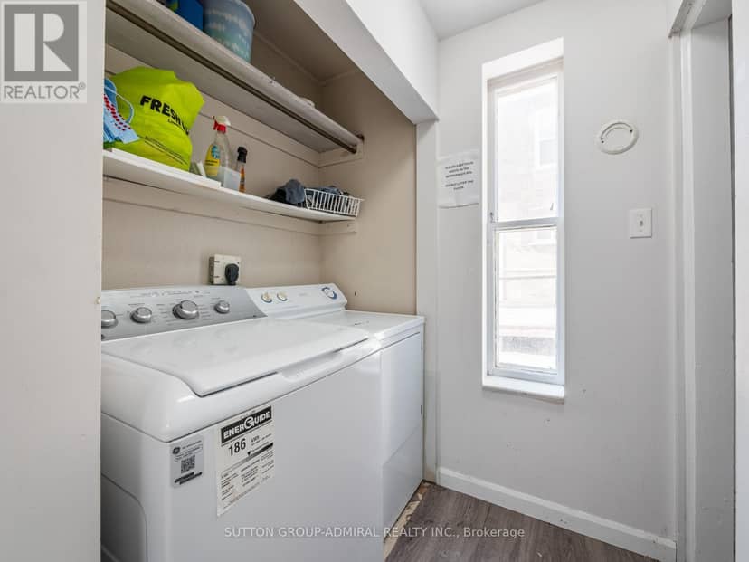 265 Stewart Street — photo 17 of 40
