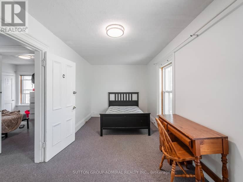 265 Stewart Street — photo 21 of 40